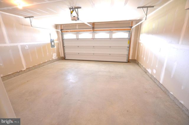 1832 PARHAM WAY, Baltimore, MD 21244