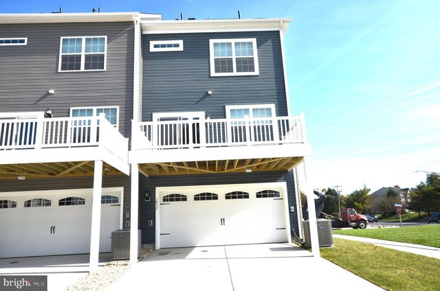 1832 PARHAM WAY, Baltimore, MD 21244