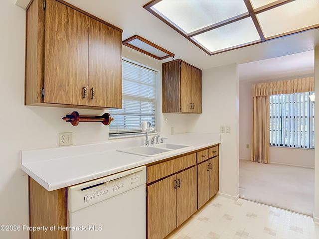 2077 Woodcutter Court, Spring Hill, FL 34606