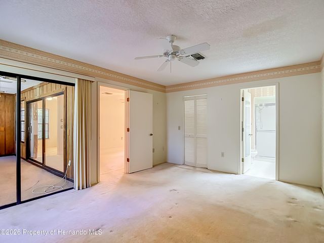 2077 Woodcutter Court, Spring Hill, FL 34606
