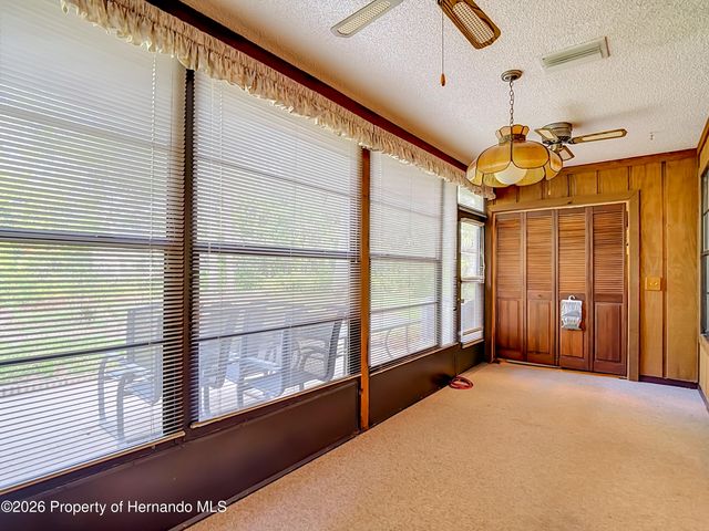 2077 Woodcutter Court, Spring Hill, FL 34606