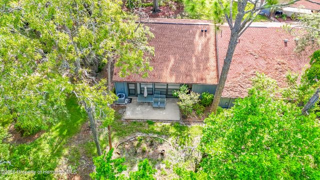 2077 Woodcutter Court, Spring Hill, FL 34606