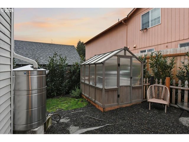 2207 Sw 6TH Ave, Camas, WA 98607