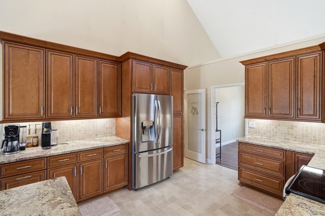 111 Beverly Lane, Dry Ridge, KY 41035