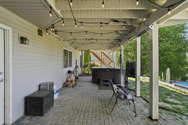 111 Beverly Lane, Dry Ridge, KY 41035