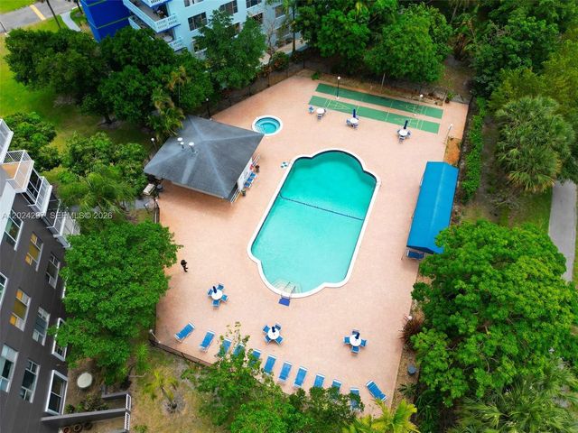3850 Washington Street 1010, Hollywood, FL 33021