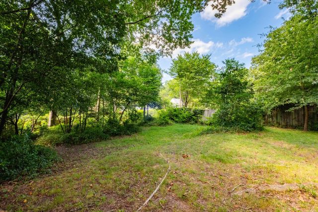 220 Pine Valley Road, Little Rock, AR 72207