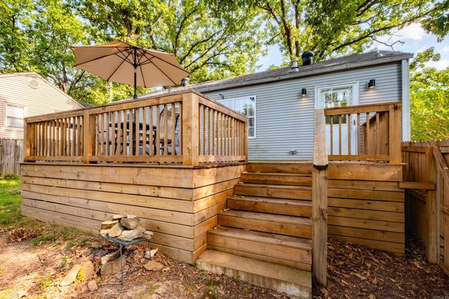 220 Pine Valley Road, Little Rock, AR 72207