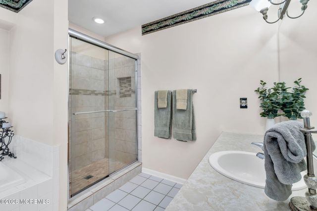 3 Kingfisher Court, Jackson, NJ 08527