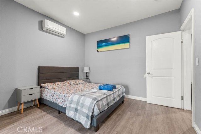 2040 Kilson Drive, Santa Ana, CA 92707