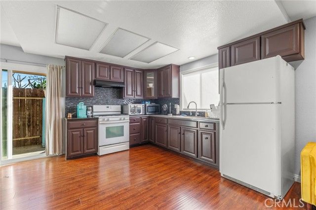 2040 Kilson Drive, Santa Ana, CA 92707