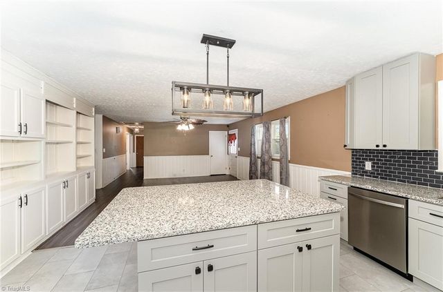 1270 Rainbow Road, Advance, NC 27006