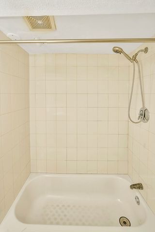 16 Prospect St, Boston, MA 02136