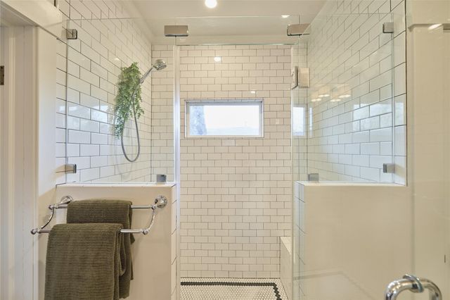 816 Le Green Street, Houston, TX 77008