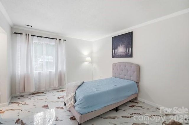 4816 Spring Lake Road, Charlotte, NC 28212