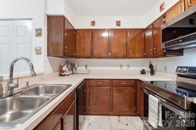 4816 Spring Lake Road, Charlotte, NC 28212