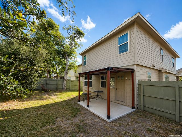 9319 Trap Rock Dr, San Antonio, TX 78211