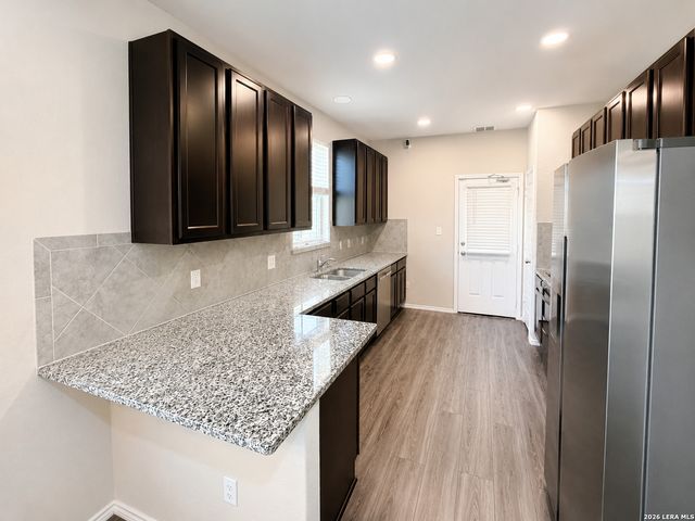 9319 Trap Rock Dr, San Antonio, TX 78211