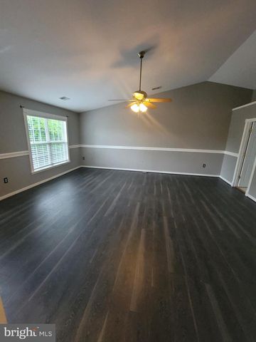 22 RIPLEY RD, Stafford, VA 22556