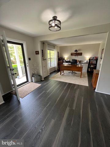 22 RIPLEY RD, Stafford, VA 22556