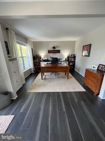 22 RIPLEY RD, Stafford, VA 22556