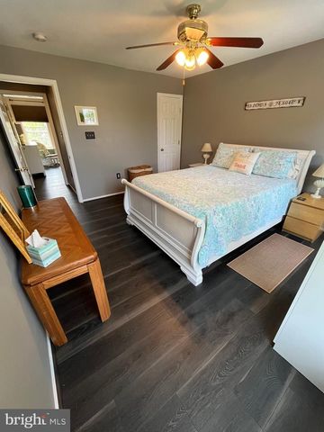 22 RIPLEY RD, Stafford, VA 22556