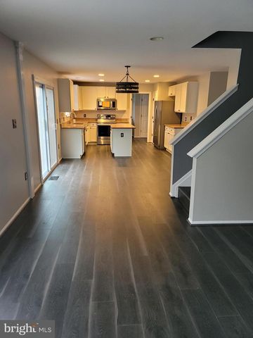 22 RIPLEY RD, Stafford, VA 22556