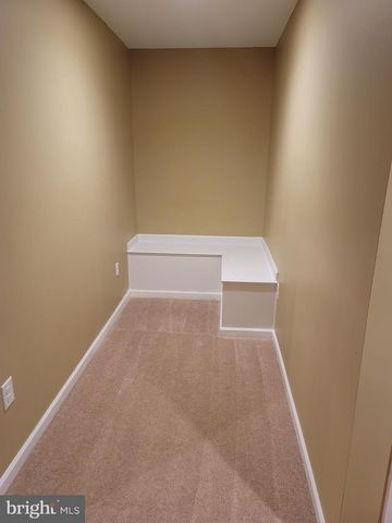 22 RIPLEY RD, Stafford, VA 22556