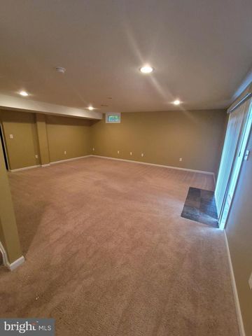 22 RIPLEY RD, Stafford, VA 22556