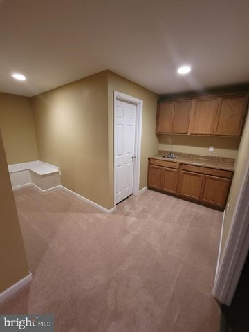 22 RIPLEY RD, Stafford, VA 22556