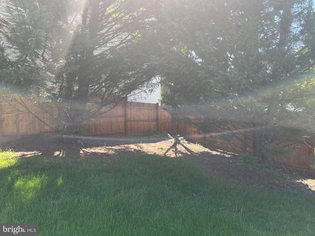 22 RIPLEY RD, Stafford, VA 22556
