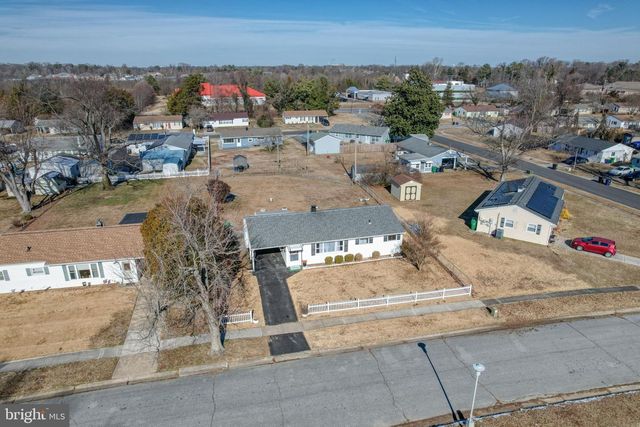 7 STEELE RD, Dover, DE 19901