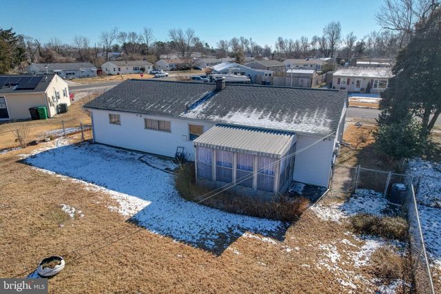 7 STEELE RD, Dover, DE 19901