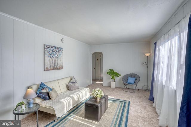 7 STEELE RD, Dover, DE 19901