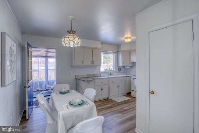 7 STEELE RD, Dover, DE 19901