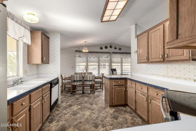 3815 N INDIANA Avenue, Florence, AZ 85132