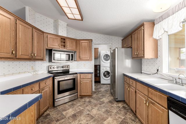 3815 N INDIANA Avenue, Florence, AZ 85132