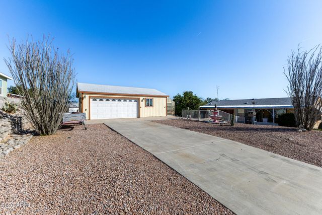 3815 N INDIANA Avenue, Florence, AZ 85132