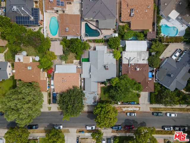 6214 Goodland Avenue, Los Angeles, CA 91606