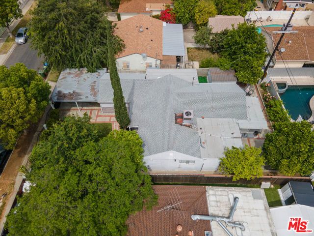 6214 Goodland Avenue, Los Angeles, CA 91606