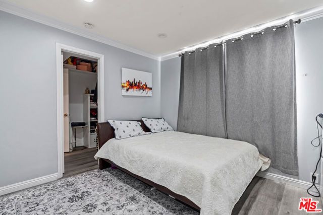 6214 Goodland Avenue, Los Angeles, CA 91606