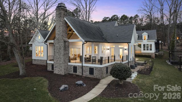 879 Kemp Road, Mooresville, NC 28117