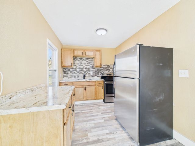 138 N Kessler St, Wichita, KS 67203