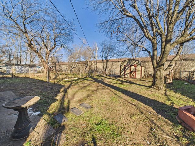 138 N Kessler St, Wichita, KS 67203