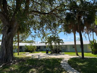 3801 NE 22nd Terrace 5, Lighthouse Point, FL 33064