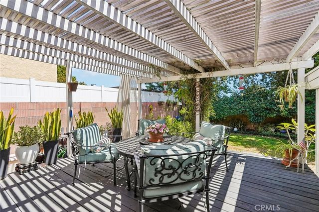 6792 Reefton, Cypress, CA 90630