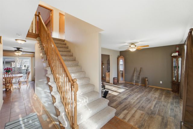 3009 SW Prairie View Road, Ankeny, IA 50023