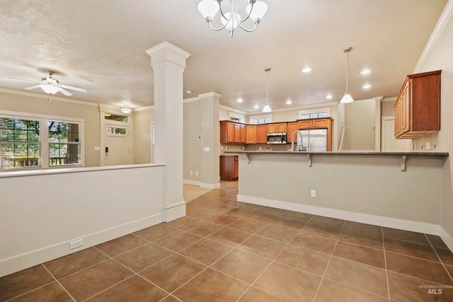 30 N Arrow Creek Ln, Eagle, ID 83616