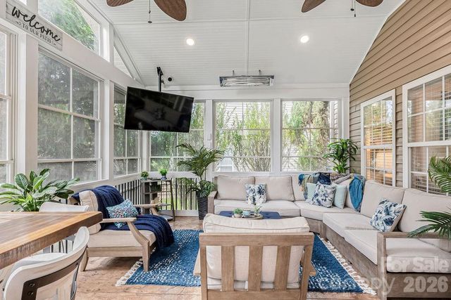 13731 Daltrey Lane, Charlotte, NC 28277