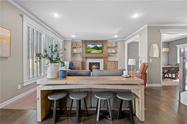 2322 SW River Trail road Road, Lee's Summit, MO 64082